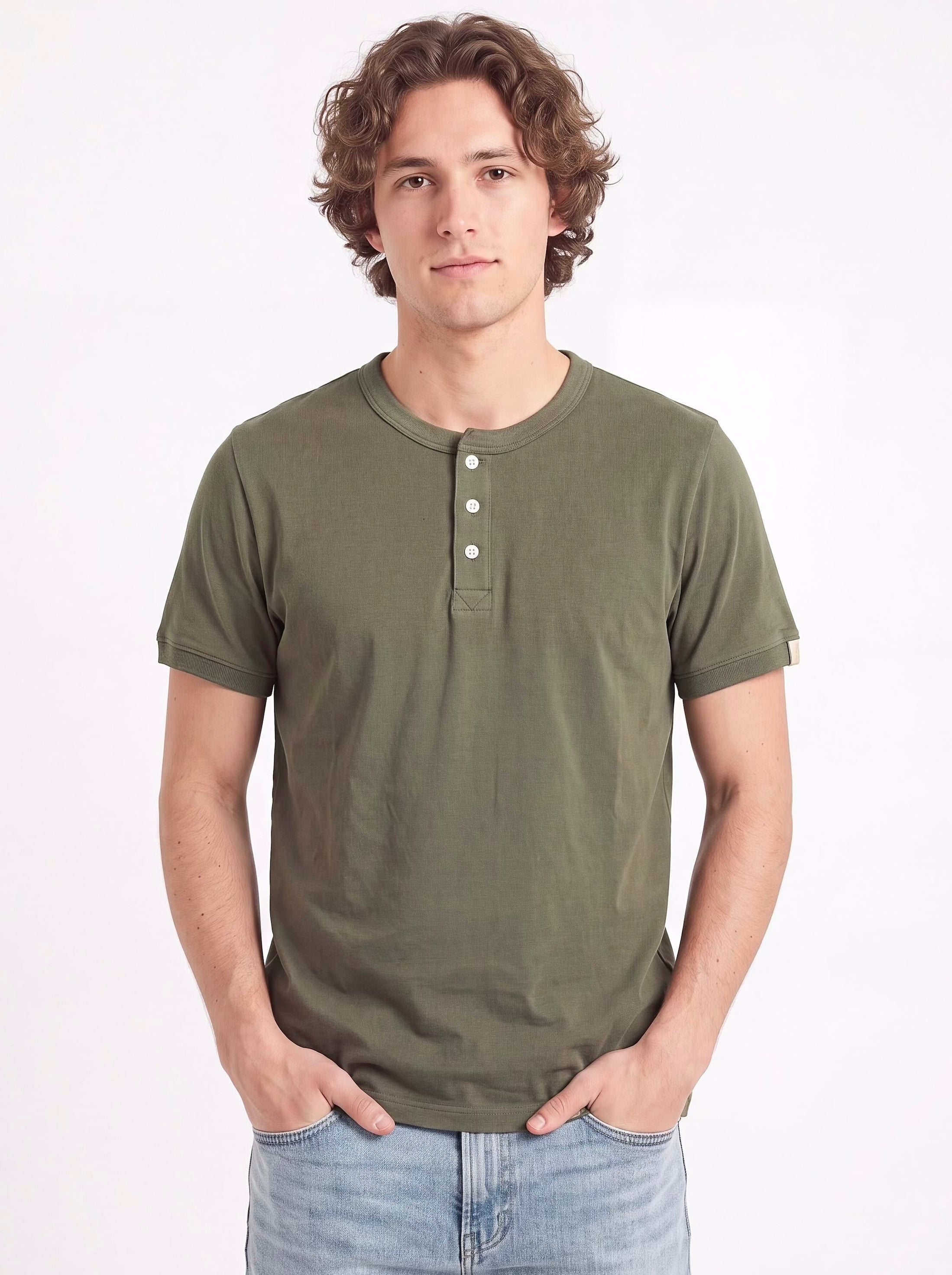 LXPL TEE HL カーキ 着用イメージ