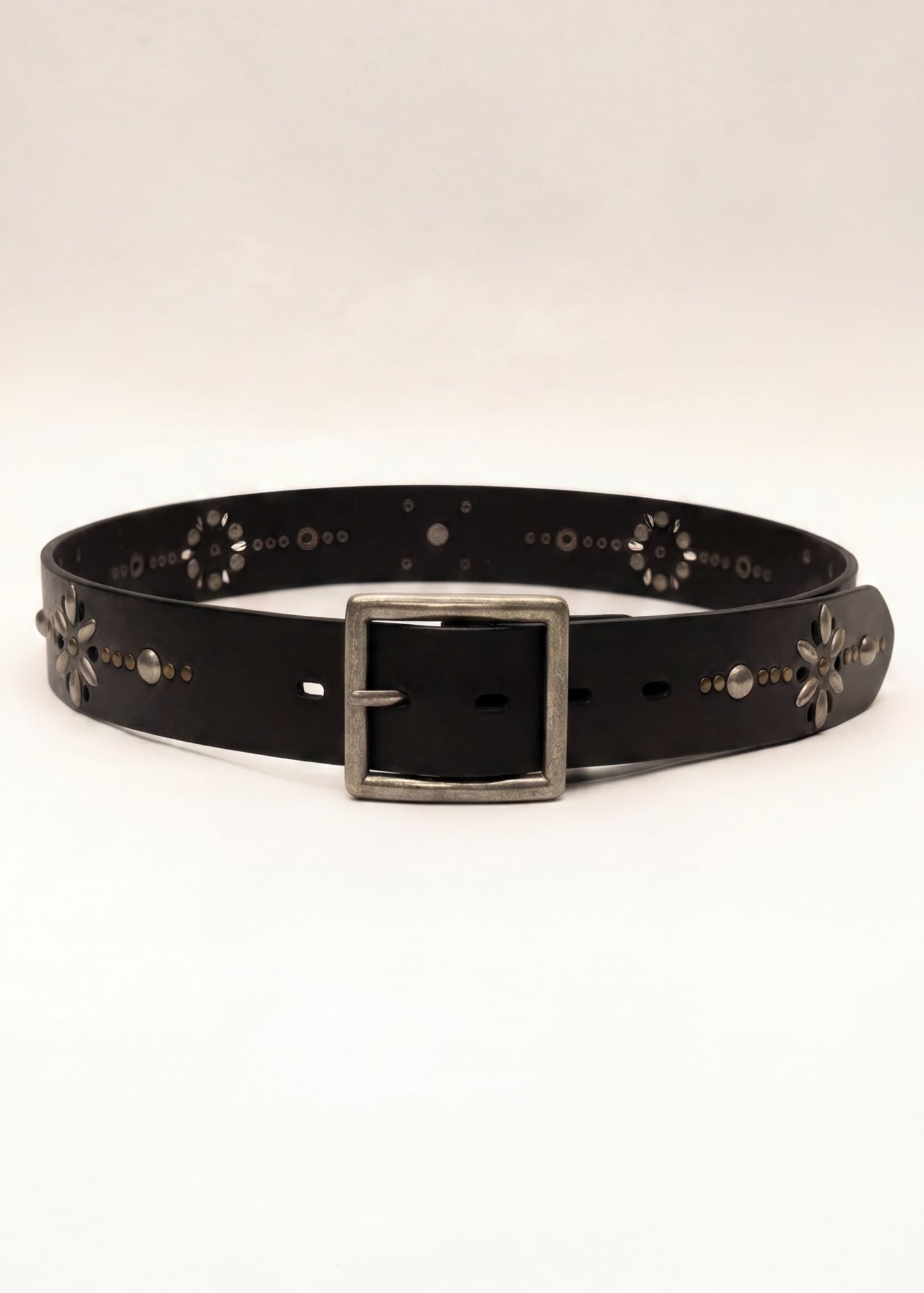 Studded belt