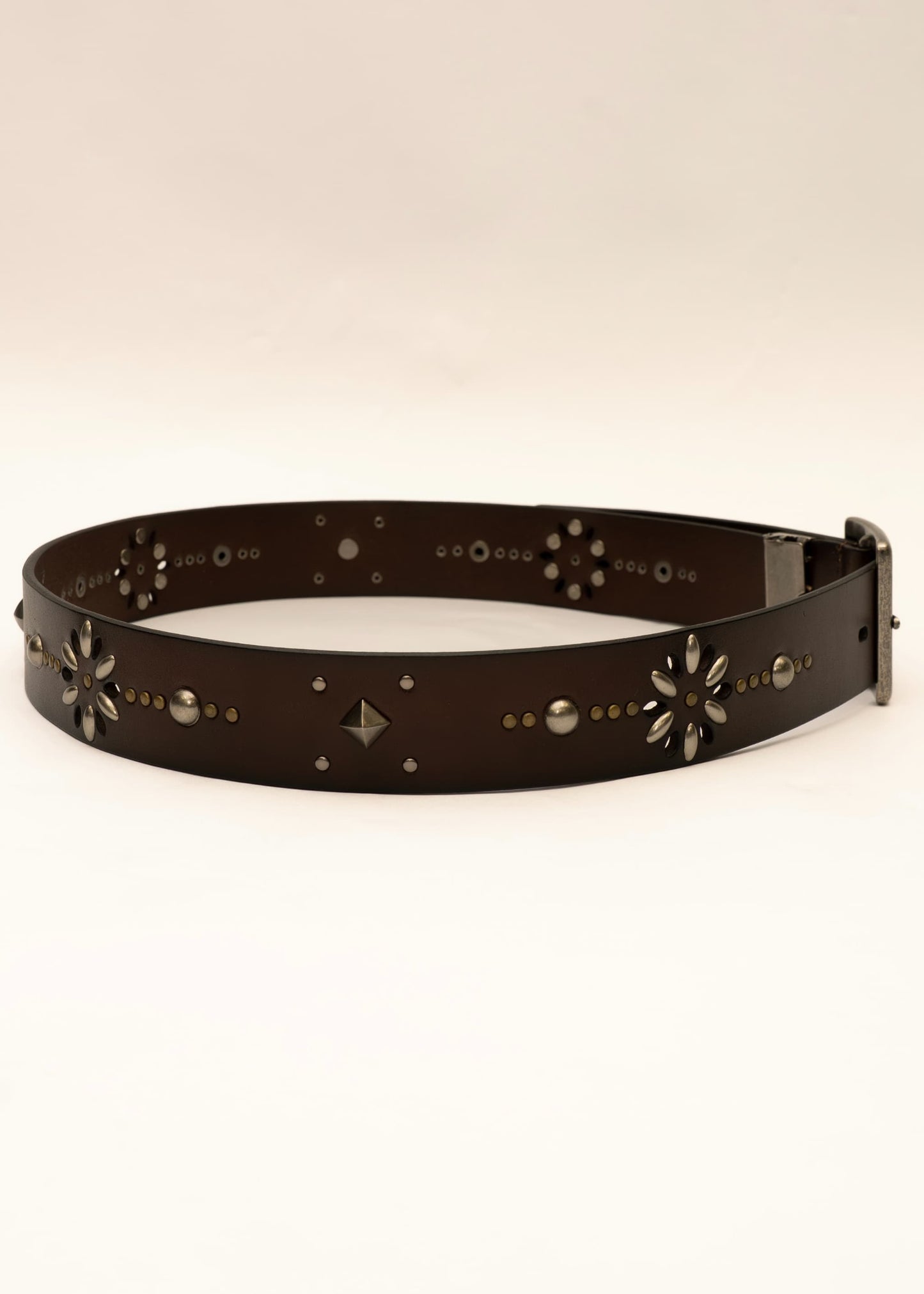 Studded belt